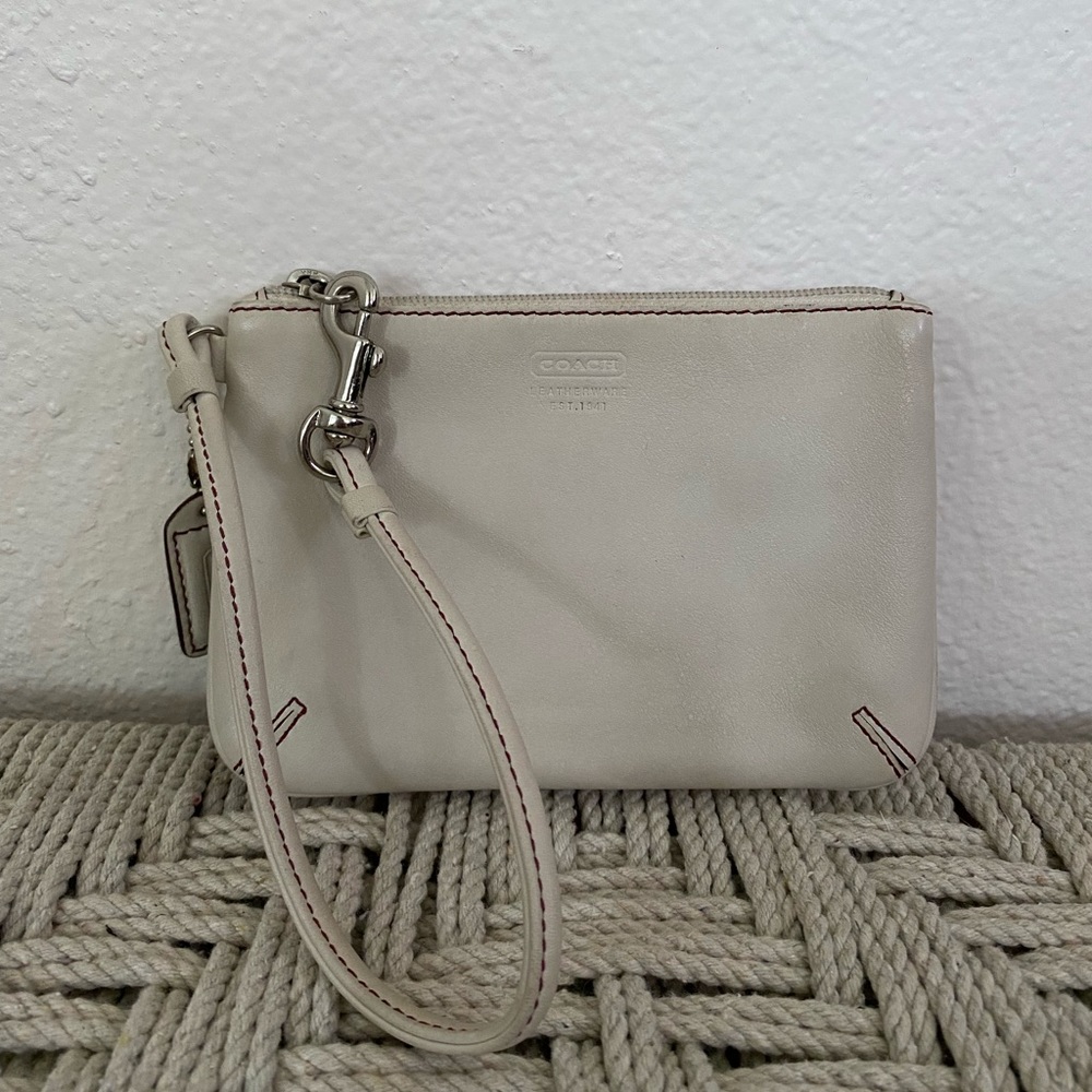 Coach Off White Wristlet